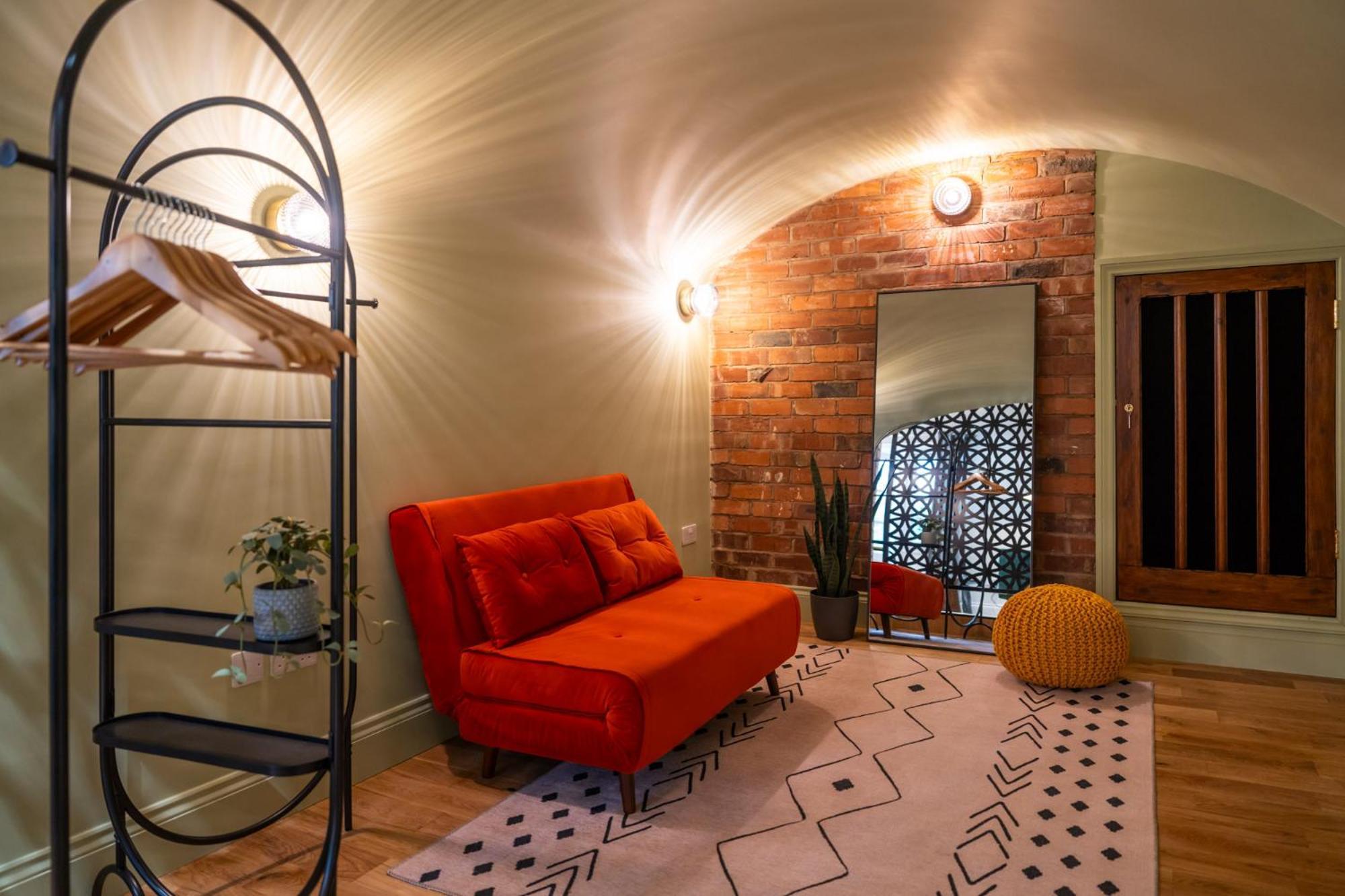 Commandery Vaults - Luxury Apartment In City Centre With Sky Tv Worcester Exteriér fotografie